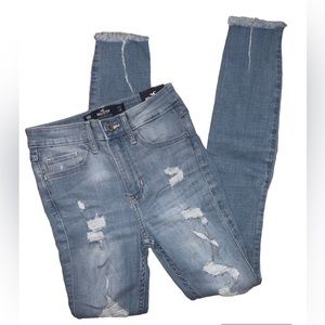 Hollister HighRise Super Skinny Jeans, Size 00S